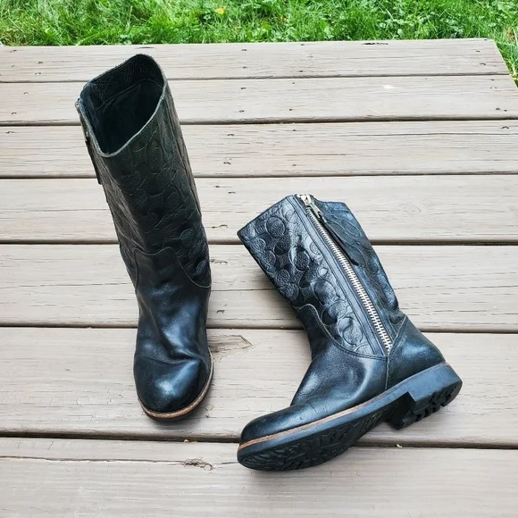 Coach Valentine Embossed Signature C Logo Black Leather Chunky Heel Zip Mid Boot - Picture 2 of 9